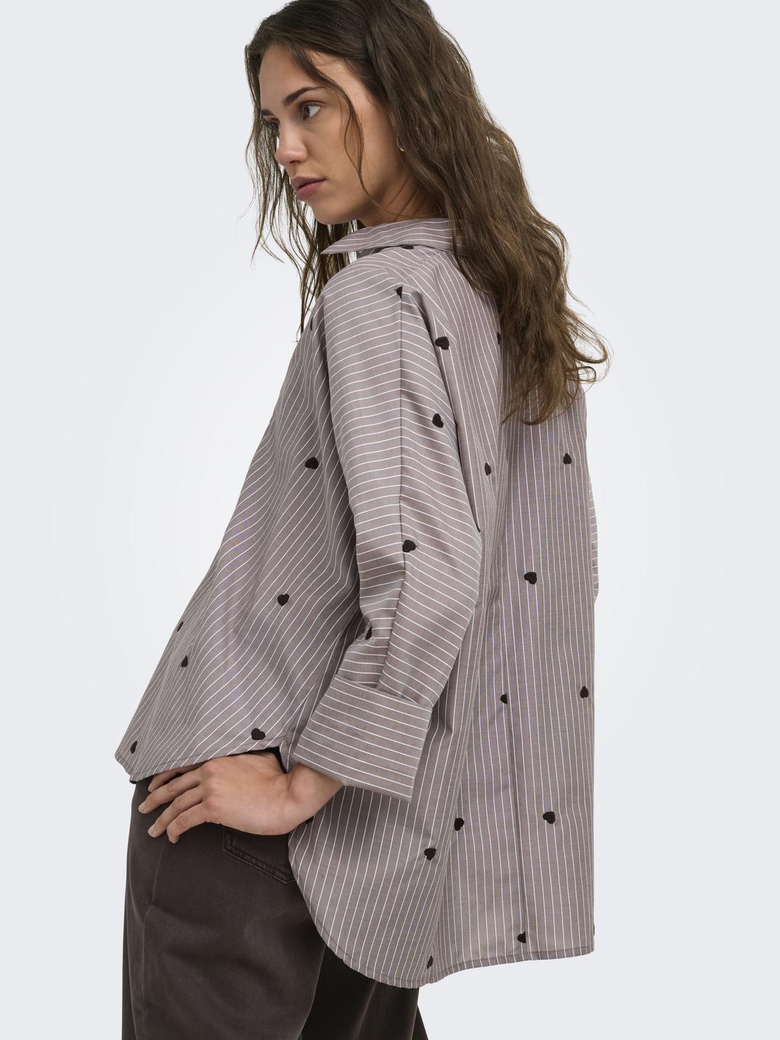 ONLNEW LINA GRACE STR EMB SHIRT