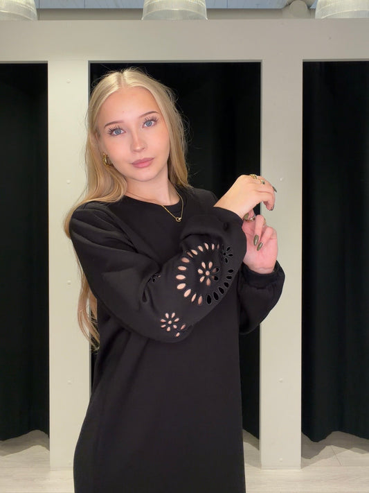 VISANDY L/S DETAIL SWEAT DRESS