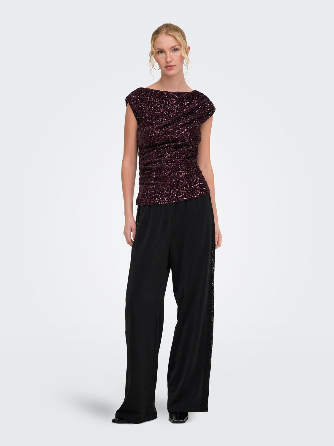 ONLNOXLEY SL SEQUIN TOP