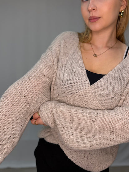 VISULVANA REV V-NECK L/S KNIT TOP