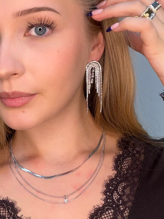VMALLY LONG EARRING
