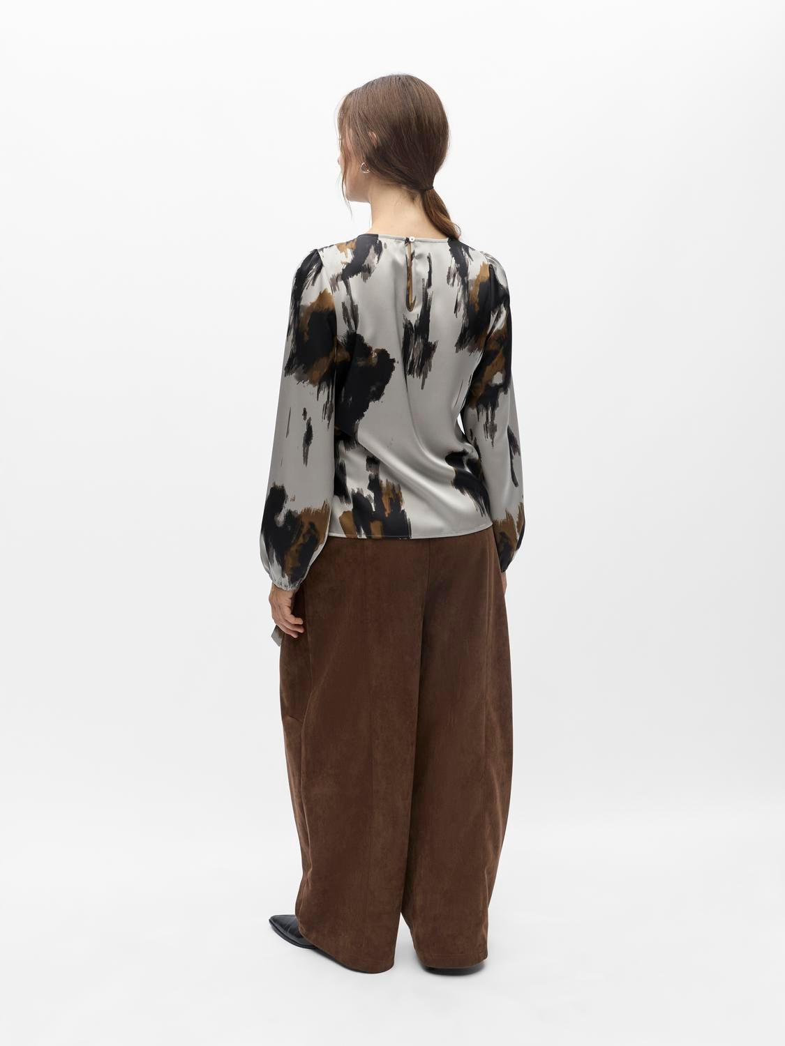 OBJCHILLI L/S O-NECK TOP