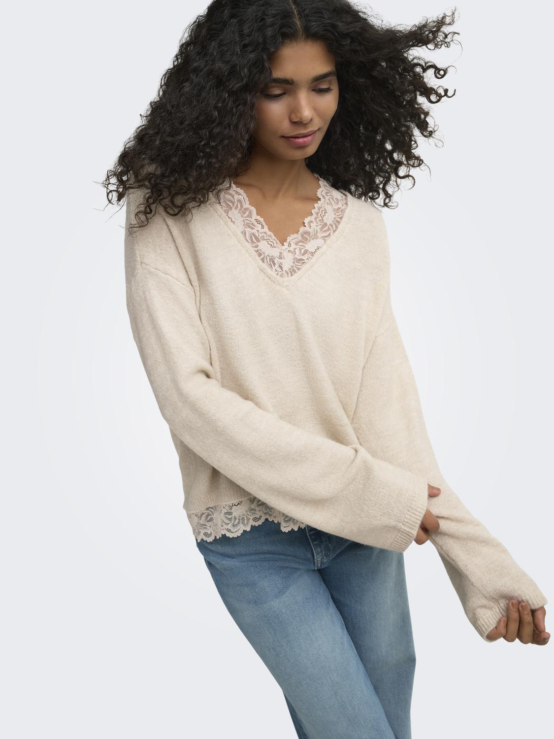 ONLCLOVER LS LACE V-NECK REVERSIBLE KNT