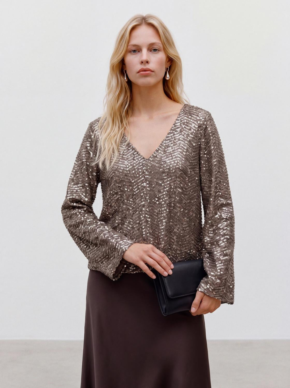 VMCLARISA LS V-NECK 2-WAY SQ TOP